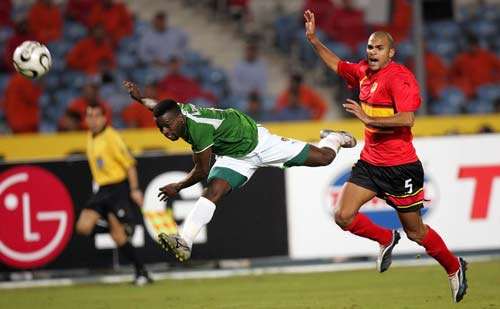 名宿：阿克利乌什须谨慎选下家，枪手巴黎多特都可能签他