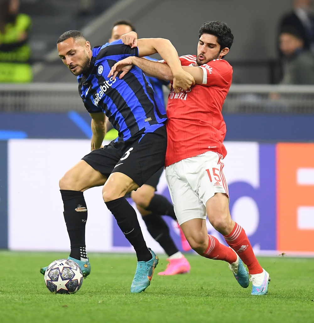 阿拉伯杯巴林3-1胜苏丹，离奇攻防双方错失良机