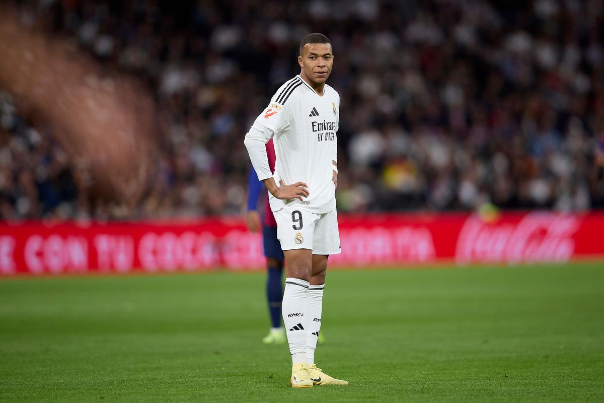 浙江男篮末节逆转击败福建