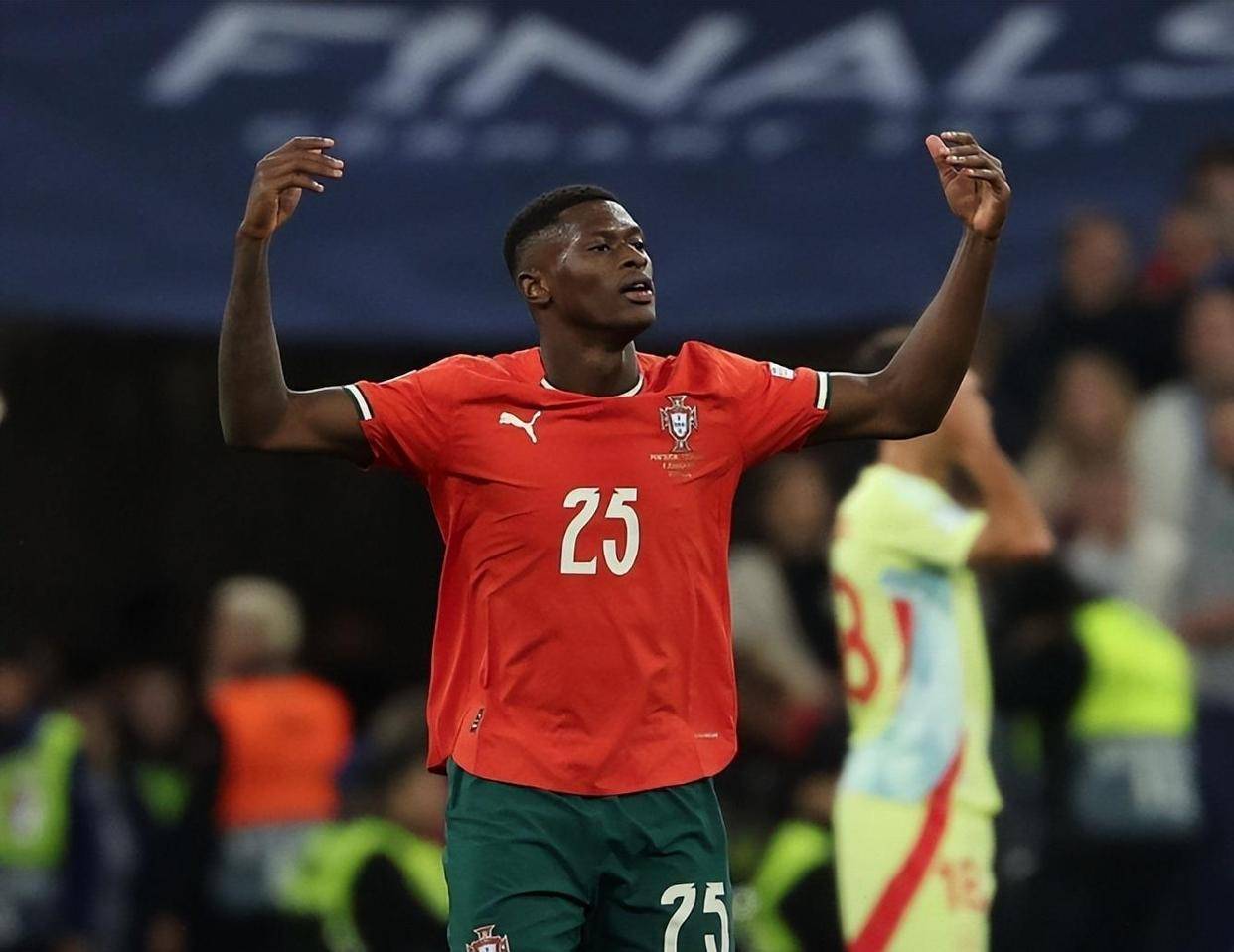 💡早报：世界杯赛程公布，梅西率队首夺美职联冠军