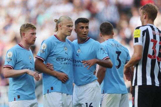 NBA最佳阵容公布：詹姆斯入选,