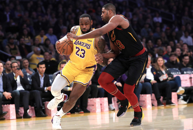 2015年：中职棒Lamigo桃猿击败中信兄弟，完成二连霸，林智胜当选MVP。