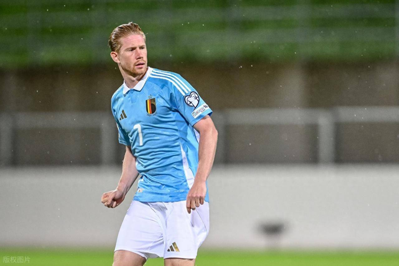 曼城豪取连胜继续领跑