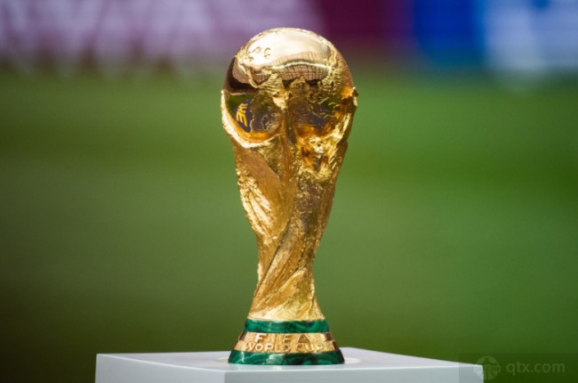 杜锋官方认证！19岁新星获期许 他能成广东下一个传奇？